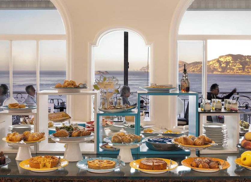 Buffet Ảnh