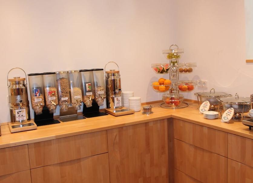 Buffet Ảnh
