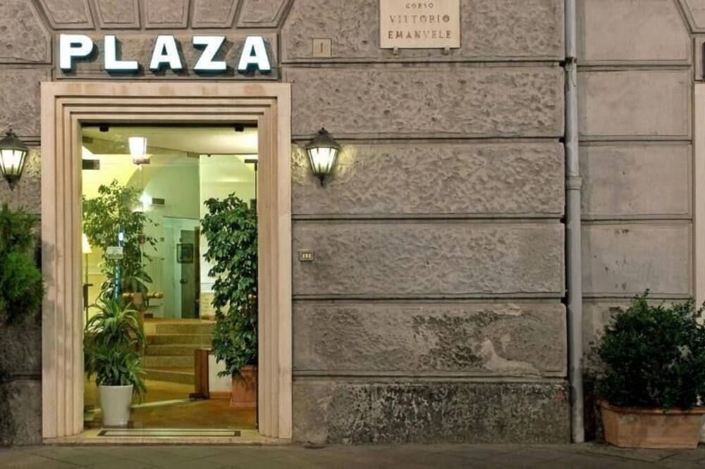 Cảnh ngoài trời