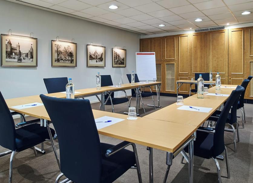 Conference room Ảnh