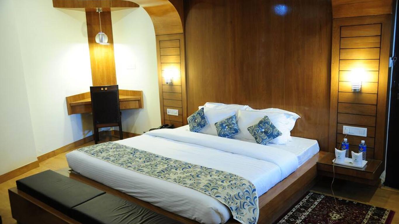 Hotel Grand Sharan