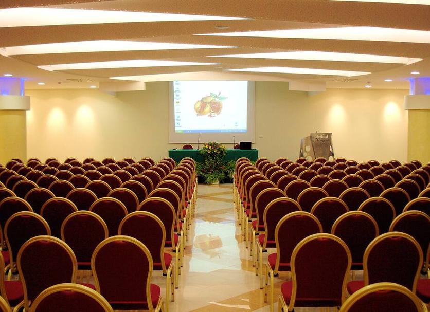 Conference room Ảnh