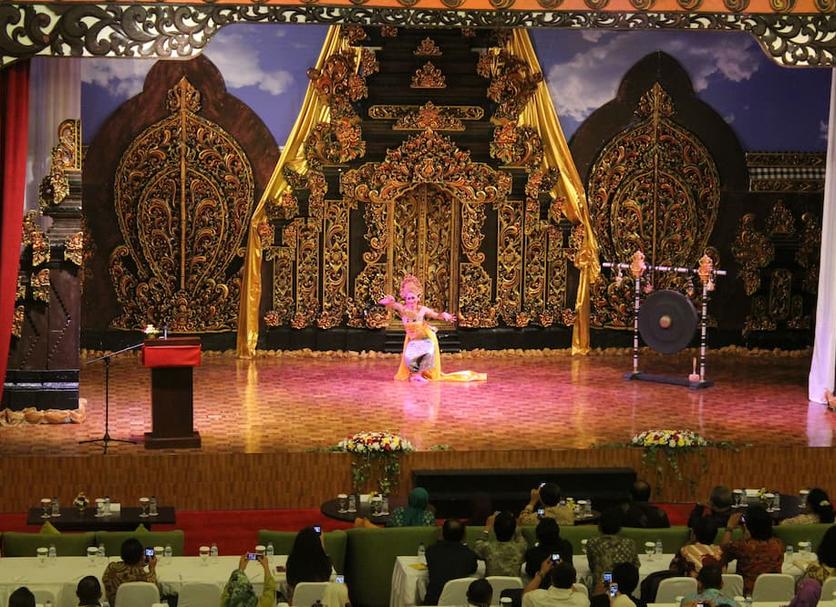 Khác Ảnh