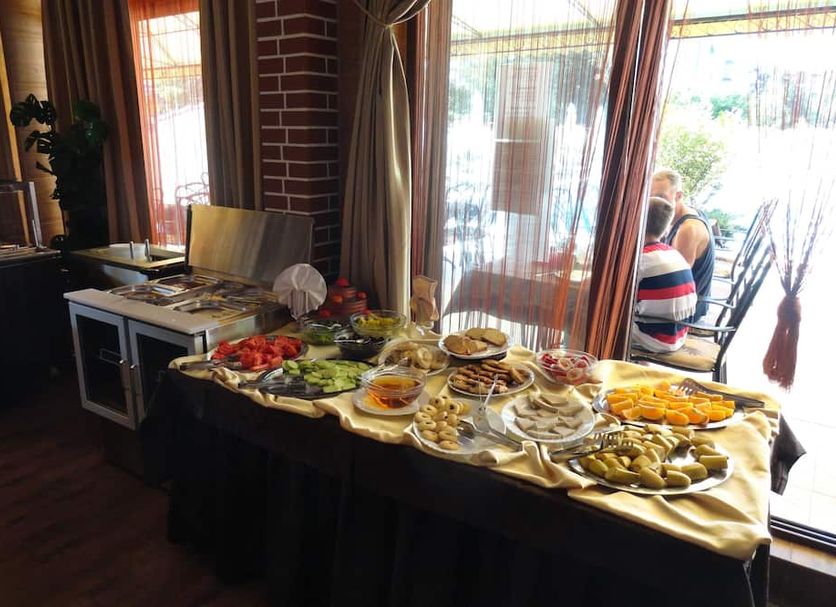 Buffet Ảnh