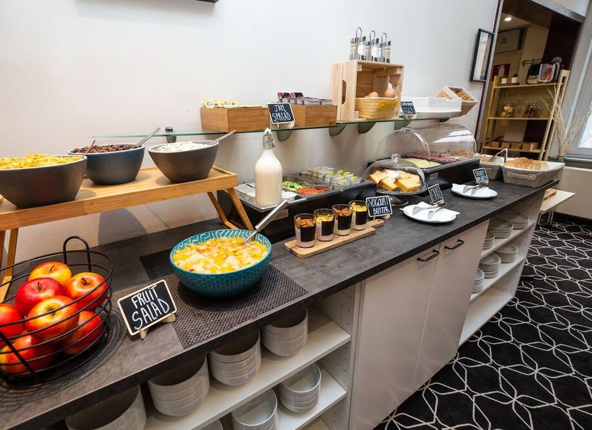 Buffet Ảnh