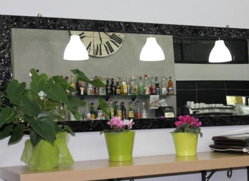 Bar Ảnh