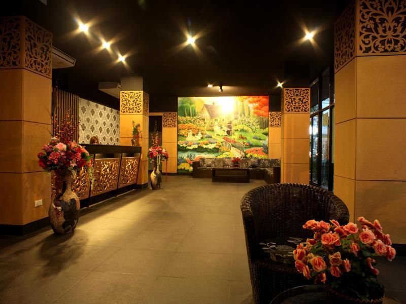 Lễ tân