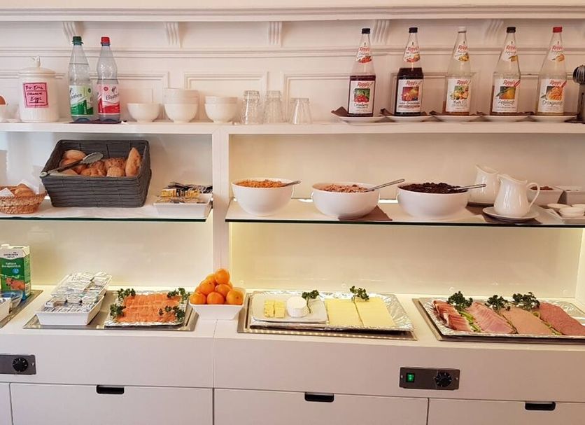 Buffet Ảnh