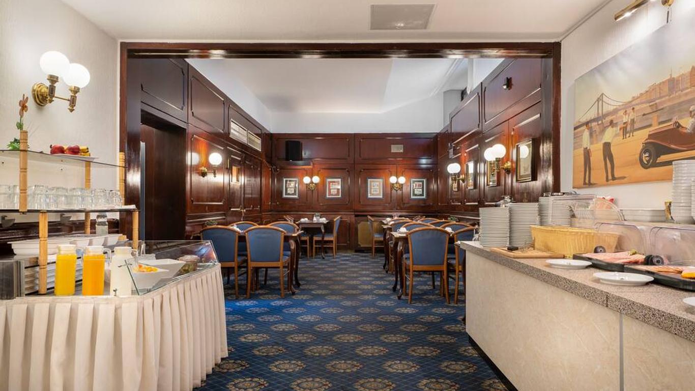 Hotel Leonet