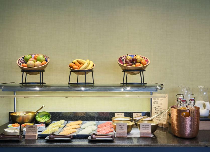 Buffet Ảnh