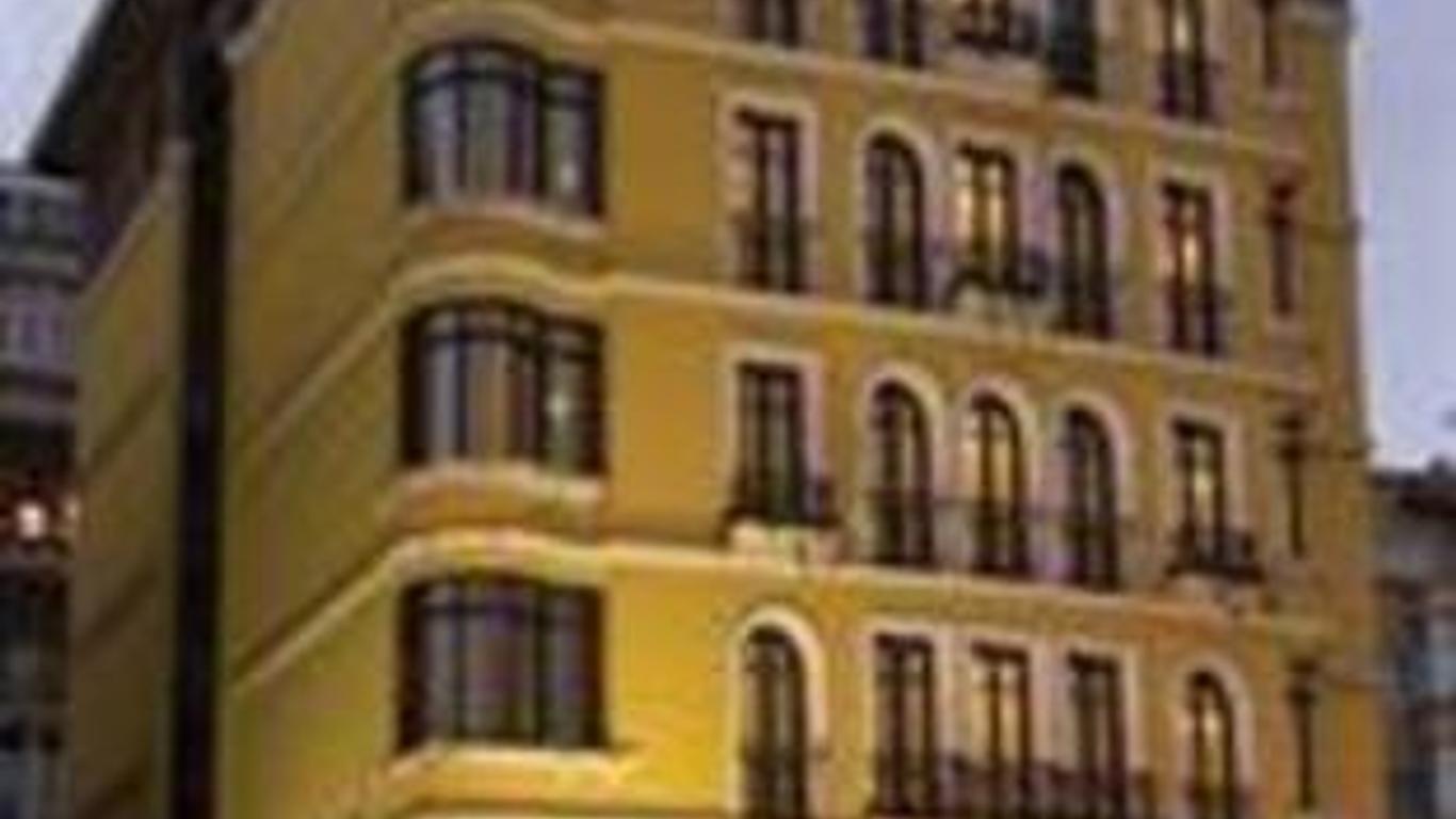 Mega Residence - Special Class