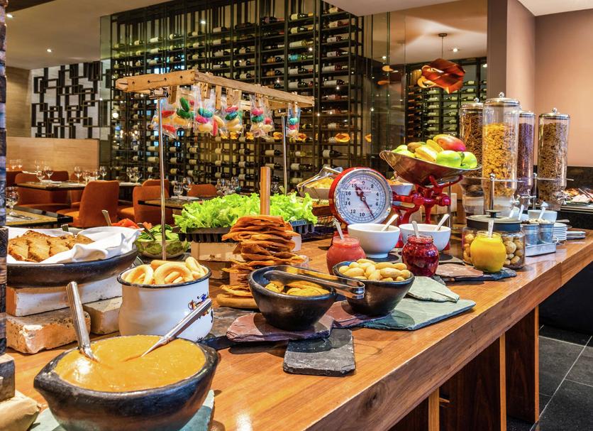 Buffet Ảnh