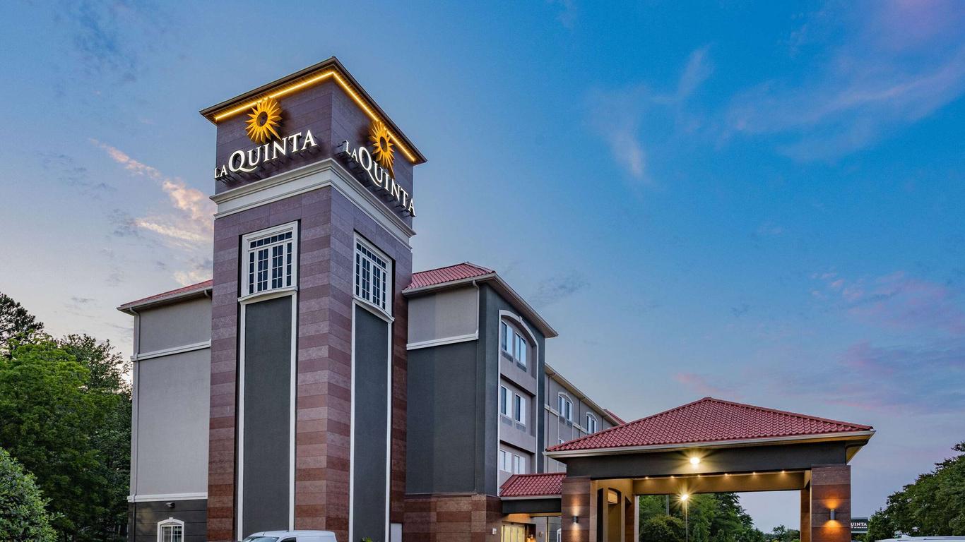 La Quinta Inn & Suites by Wyndham Norfolk