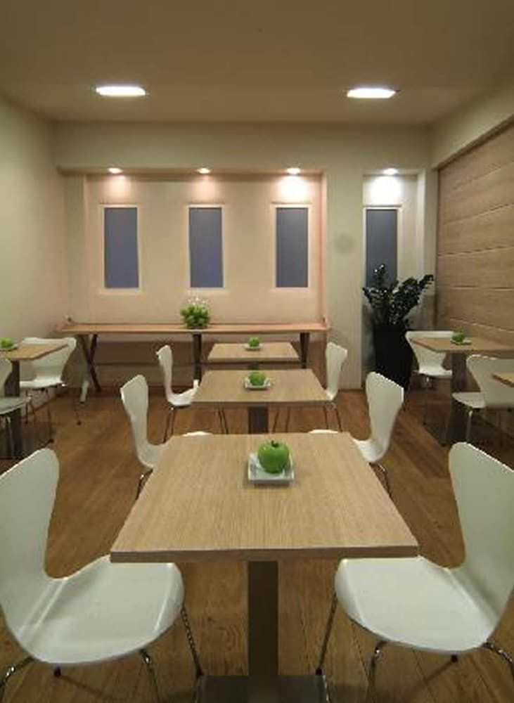 Nhà hàng