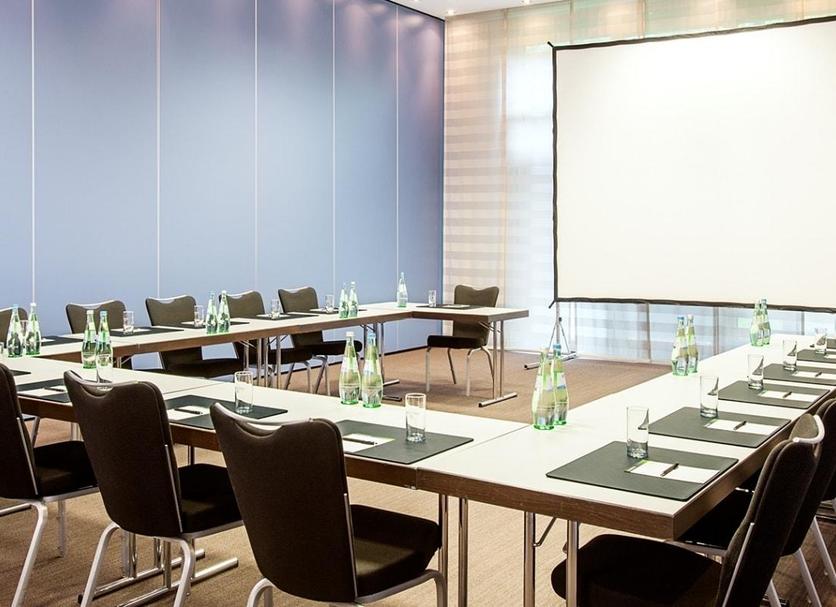 Conference room Ảnh