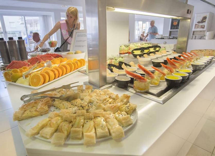 Buffet Ảnh