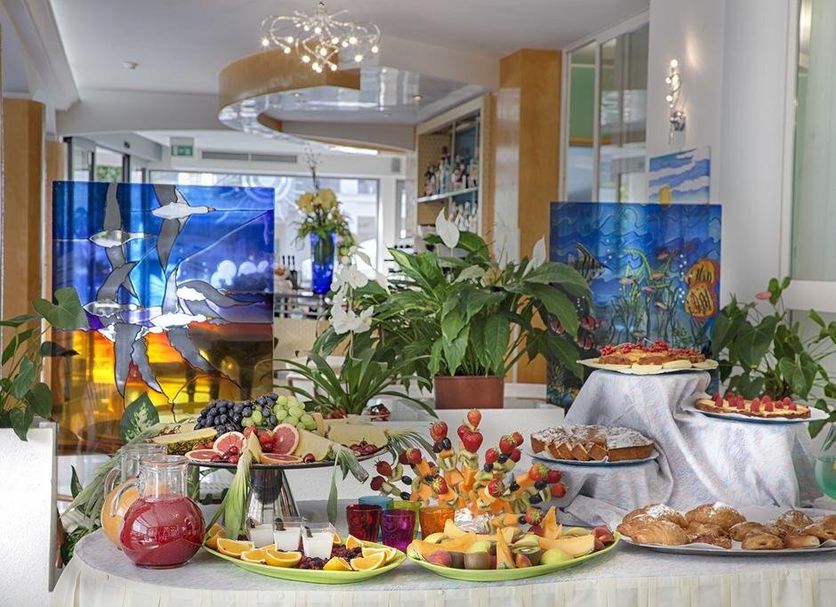 Buffet Ảnh