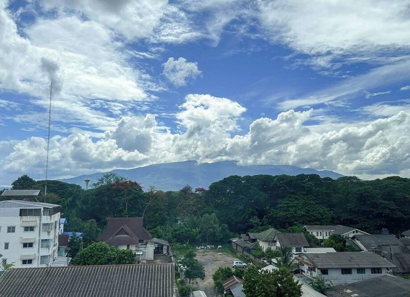 Khác Ảnh