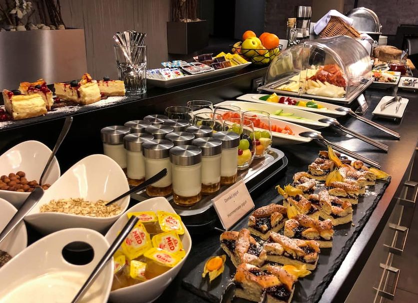 Buffet Ảnh