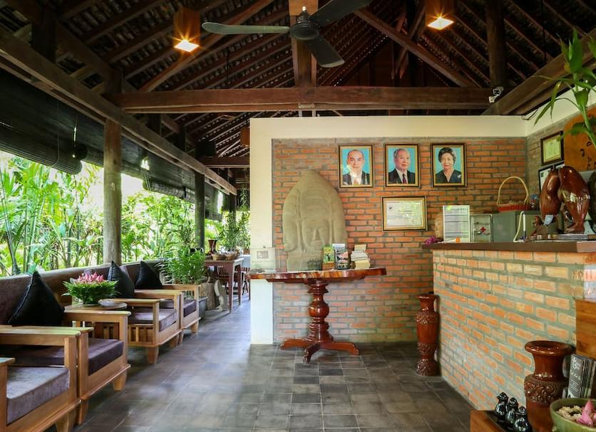 Lễ tân Ảnh