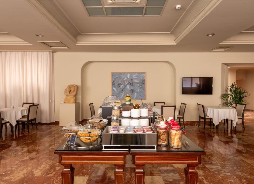 Buffet Ảnh