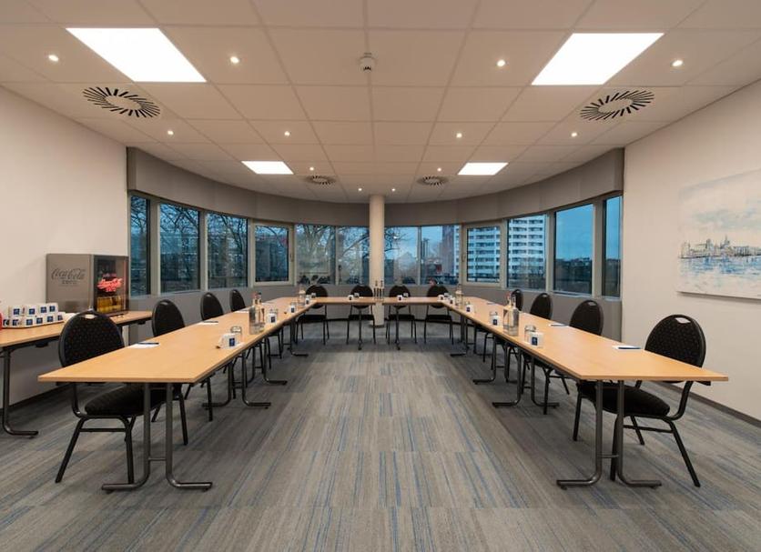 Conference room Ảnh