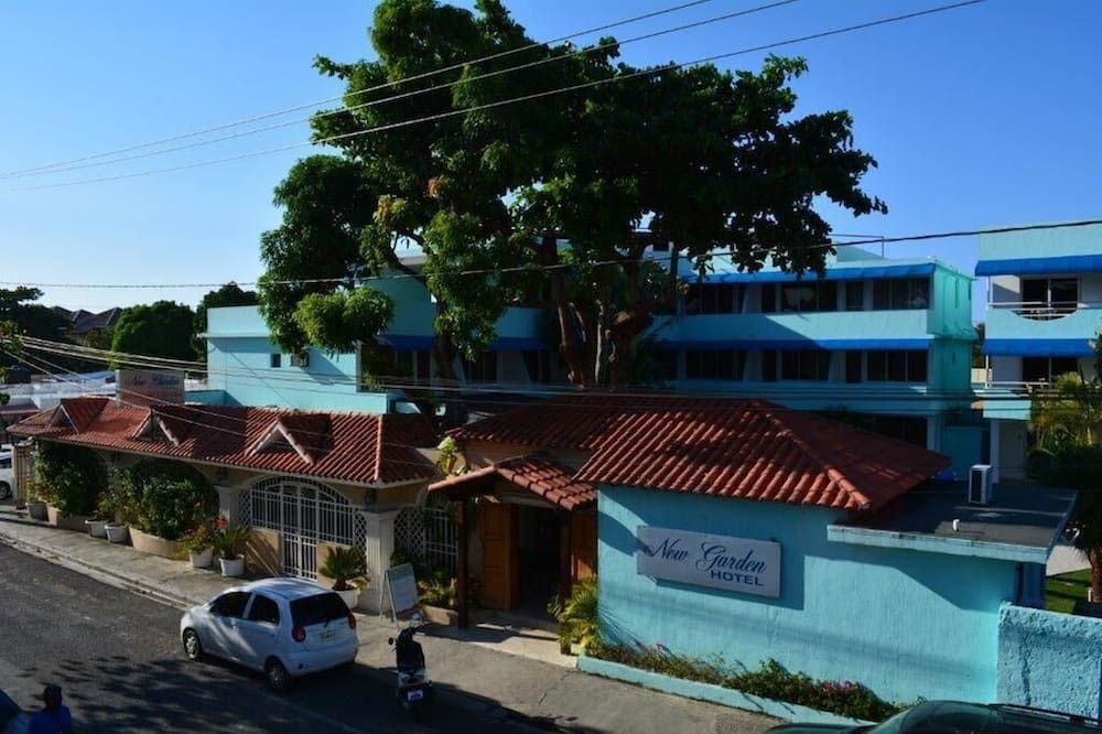 Cảnh ngoài trời