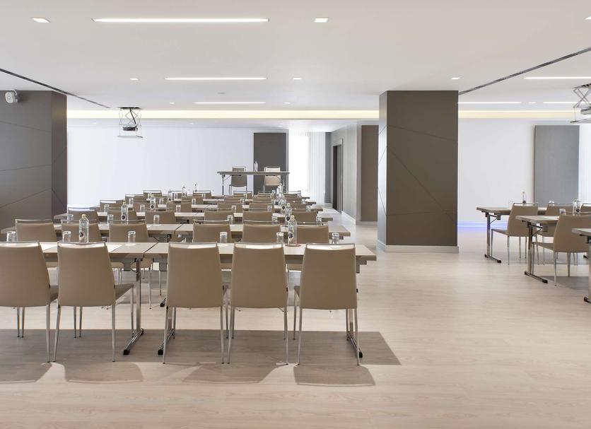 Conference room Ảnh