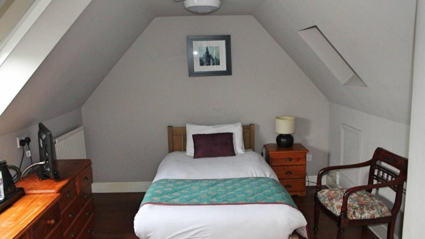 Cathedral House Hotel