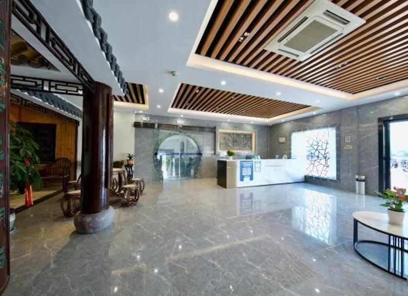 Lễ tân Ảnh