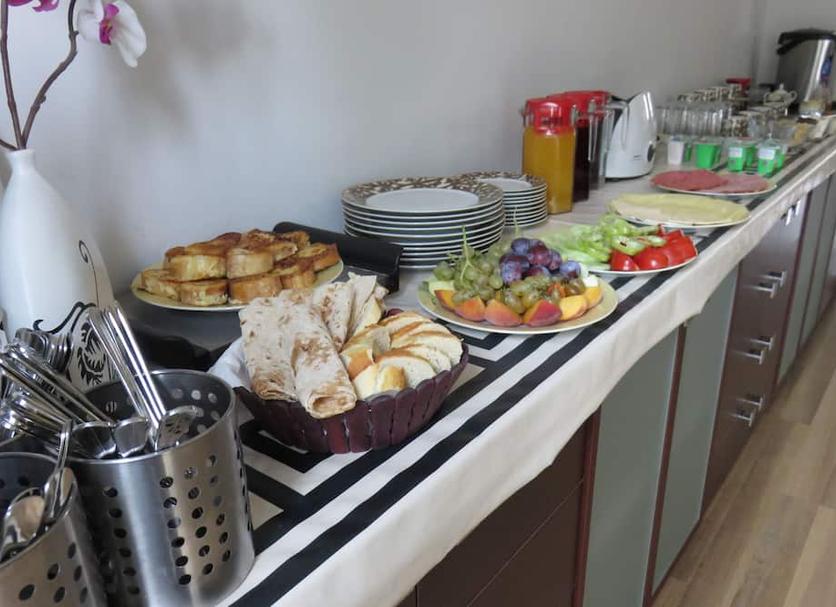 Buffet Ảnh