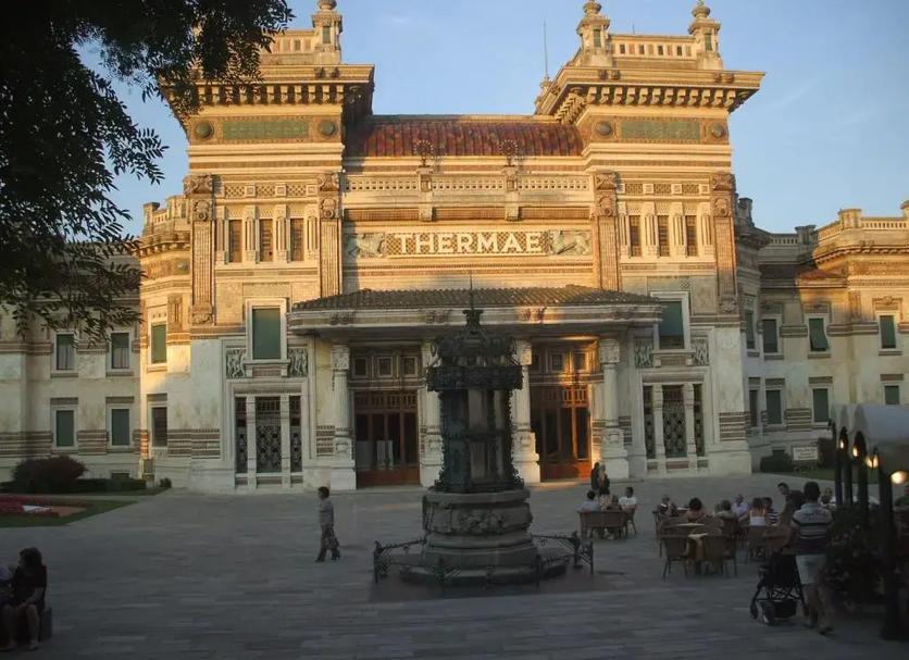 Khác Ảnh