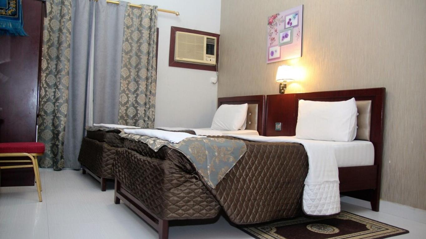 Al Sabkha Hotel