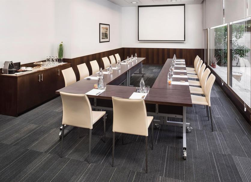 Conference room Ảnh