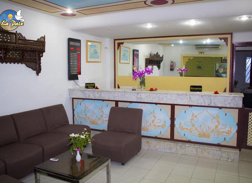 Lễ tân Ảnh