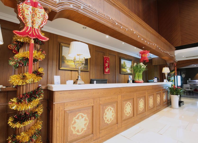 Lễ tân Ảnh