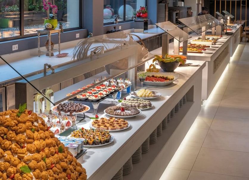 Buffet Ảnh