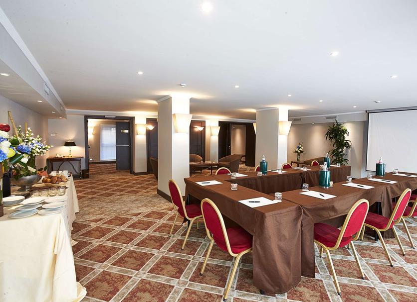 Conference room Ảnh