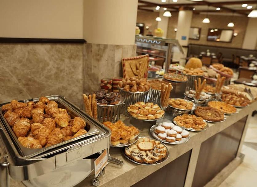 Buffet Ảnh