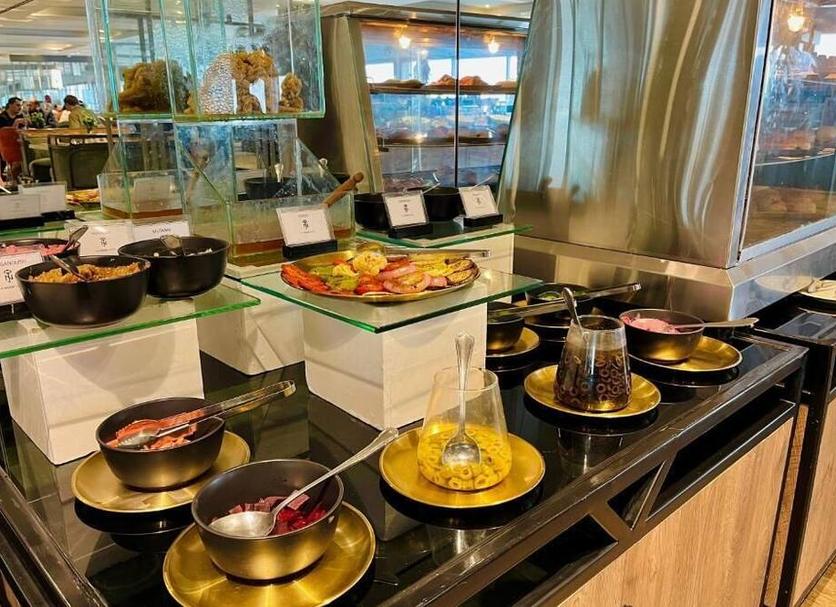 Buffet Ảnh