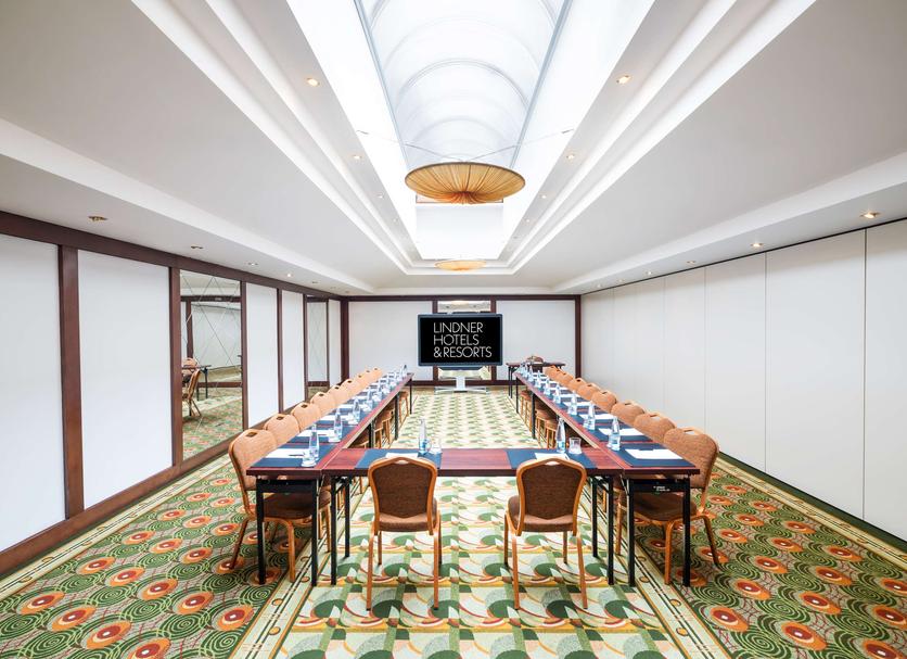 Conference room Ảnh