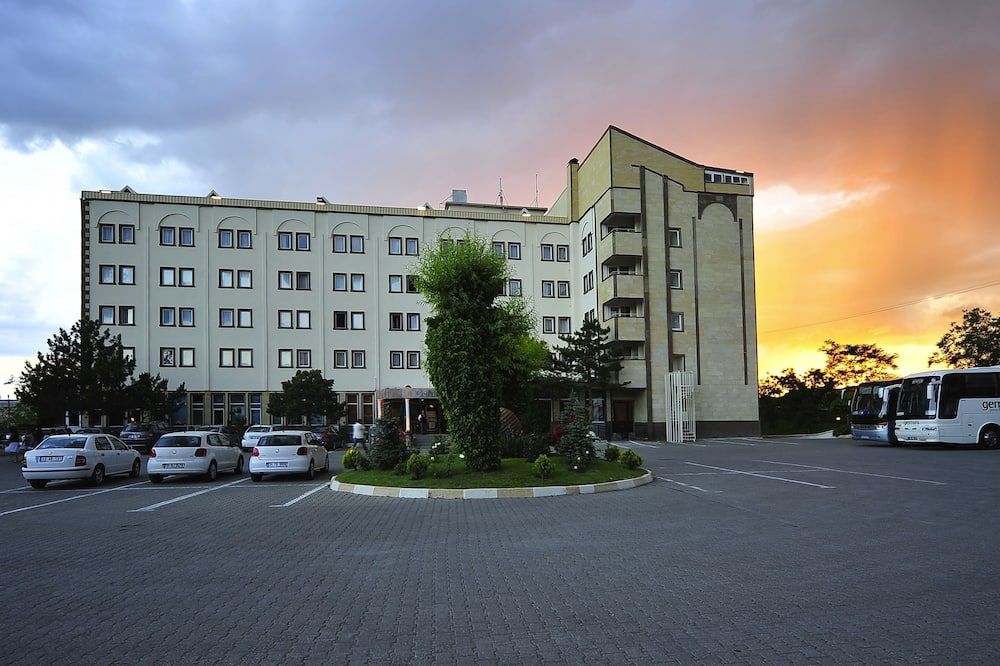 Toà nhà