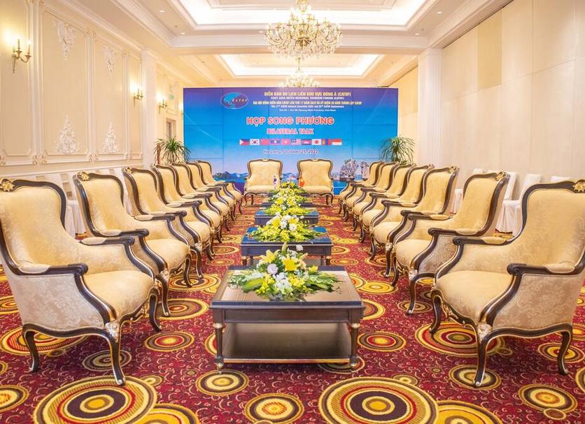 Khác Ảnh