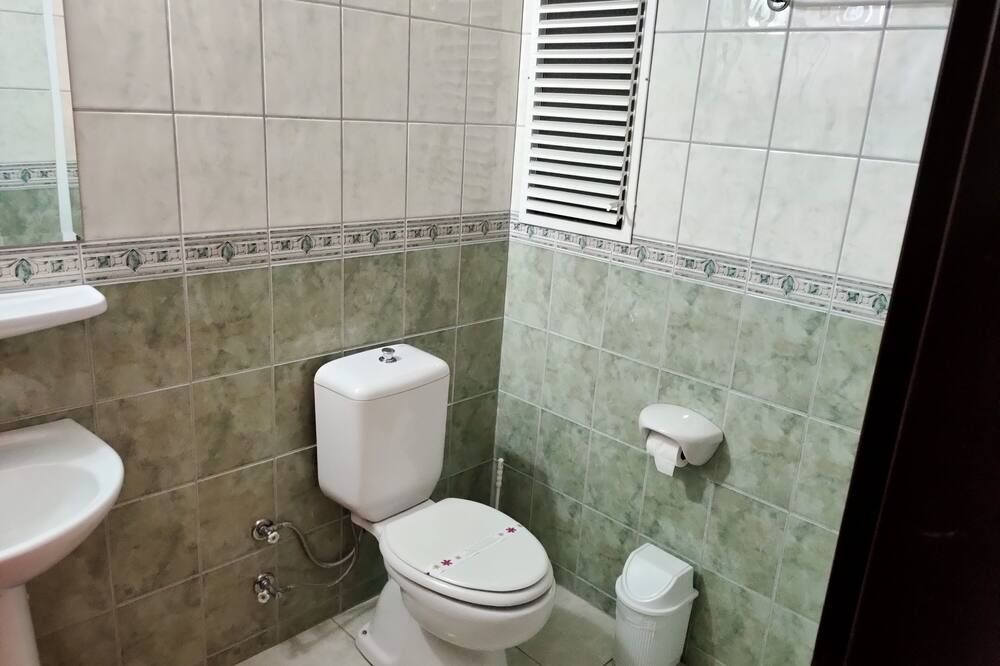 Phòng tắm