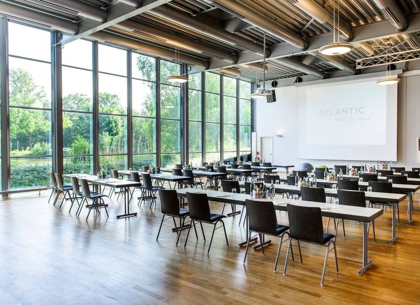 Conference room Ảnh