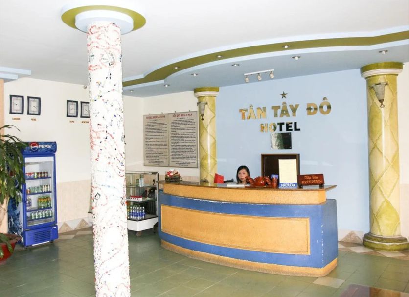 Lễ tân Ảnh