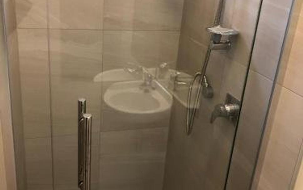 Phòng tắm