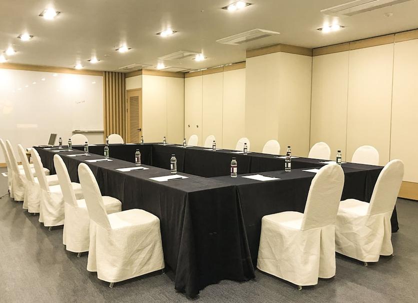 Conference room Ảnh