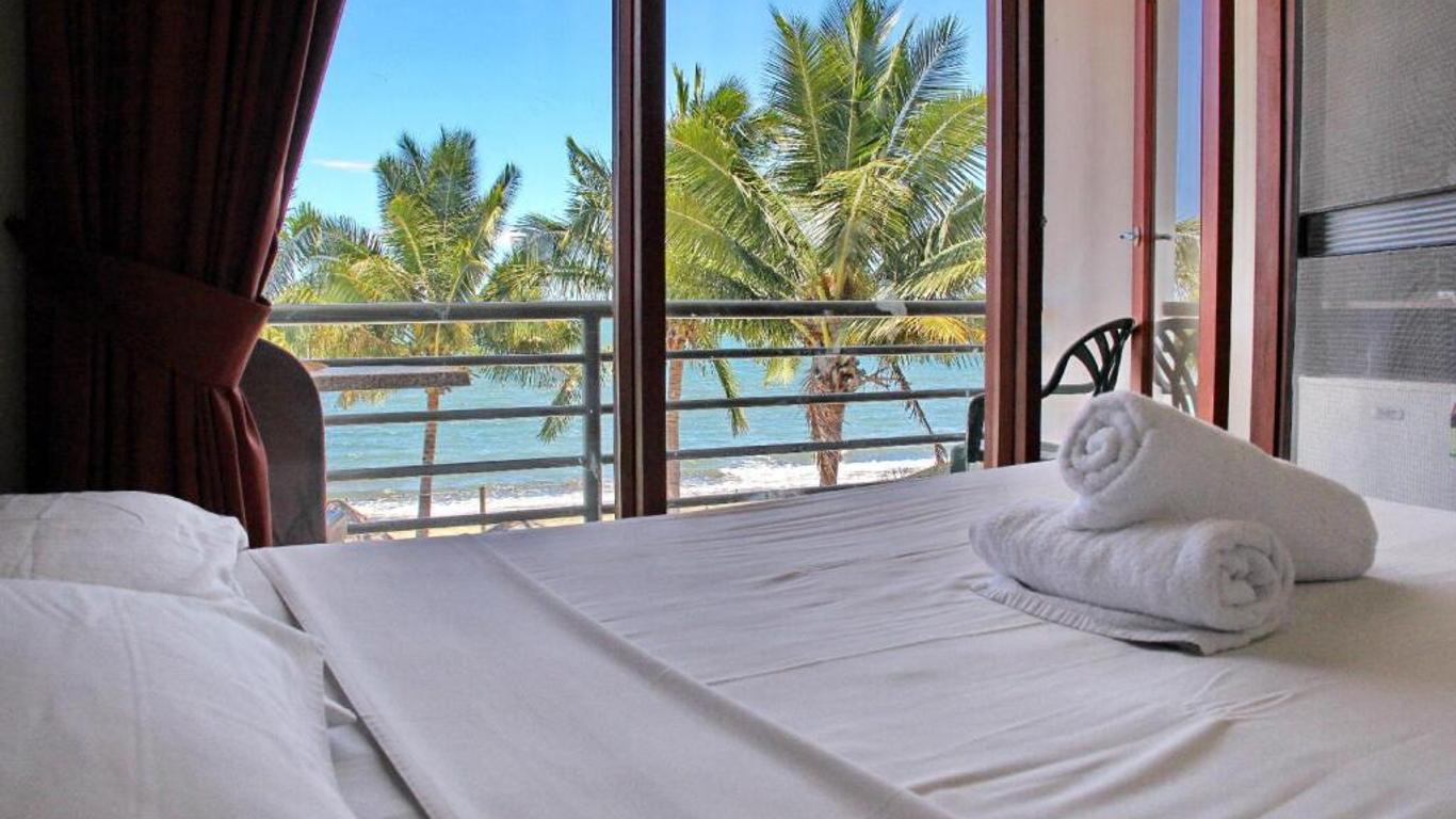 Sailors Beach Fiji