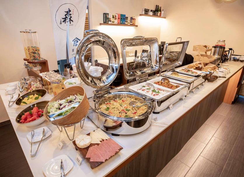 Buffet Ảnh